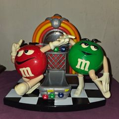 M&M's Rock 'n Roll Cafe Jukebox Candy Dispenser