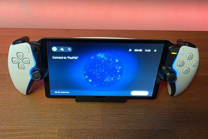 Playstation PS Portal White + Like New with Original Box + New Travel Case