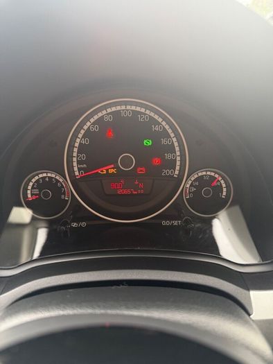 Volkswagen up! 2016