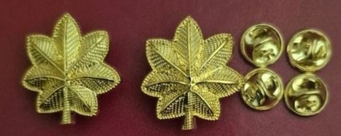Us Army,  major rank insignia.
