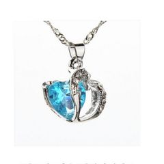 Sparkly Necklace - lovely gift idea