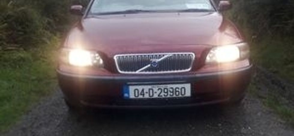 2004 Volvo V70.