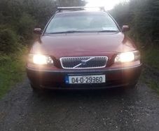 2004 Volvo V70.