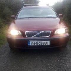 2004 Volvo V70.
