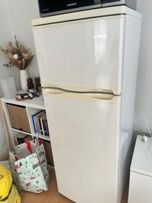 Fridge freezer