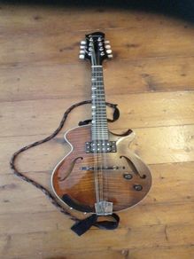 Mandolin