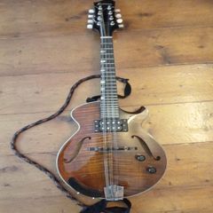 Mandolin
