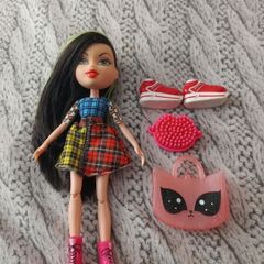 Bratz jade doll