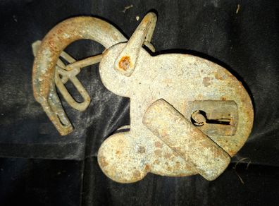 Large Old Collectors PadLock Opened No Key, likely from the 19th or early 20th century, which may have originally been used for securing railroad cars Postage Available