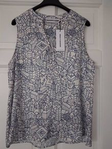 Meadows and Byrne Sleeveless Top - Size M UK 10 - BNWT RRP 60