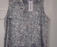 Meadows and Byrne Sleeveless Top - Size M UK 10 - BNWT RRP 60