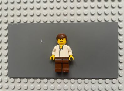 lego Star Wars sw0015 Han Solo minifigure- White Shirt without Wrinkles, Brown Legs