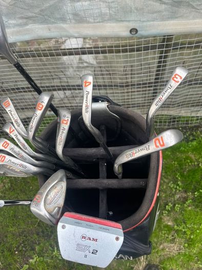 golf clubs