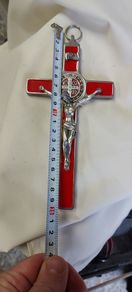 large red crucifix cross,,lovely condition,, beautiful,,,buyer collects or pays postage thank you,,sold as is ,some of the money will be going to charity,good cause ,,