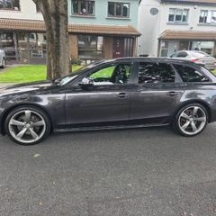 Audi A4 Estate S-line