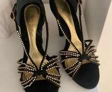 Suede  River Island Ri Studio heels with embellishments