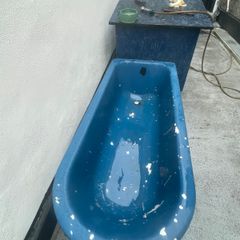 Cast iron bath