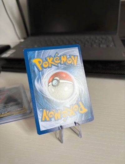 pikachu SM162 pokemon card
