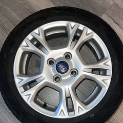 Ford Fiesta 15 inch Alloys and Tyres