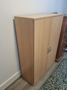 Cabinet console