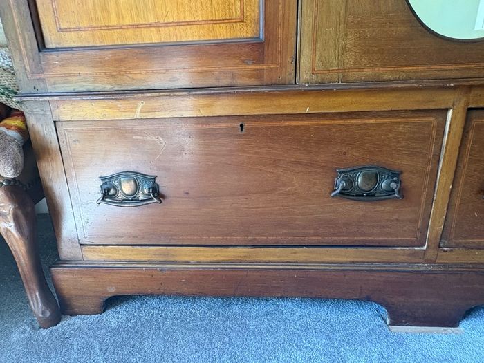 Edwardian wardrobe