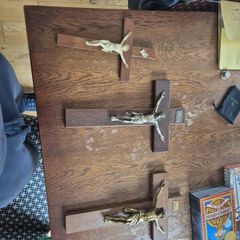 Crufixes