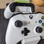 2 Xbox One controllers with charging station Image 3