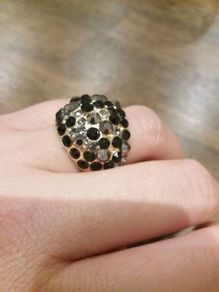 Gold Costume Ring Onyx Sparkle Stones