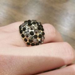 Gold Costume Ring Onyx Sparkle Stones