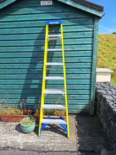 Werner 2.2m 8 step swing back fibreglass ladder