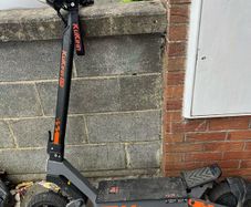 G2 electric scooter