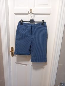 M & S chino shorts size 8 blue denim white pinstripe