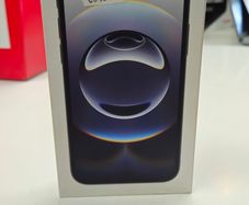 iPhone 16e