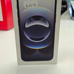 iPhone 16e