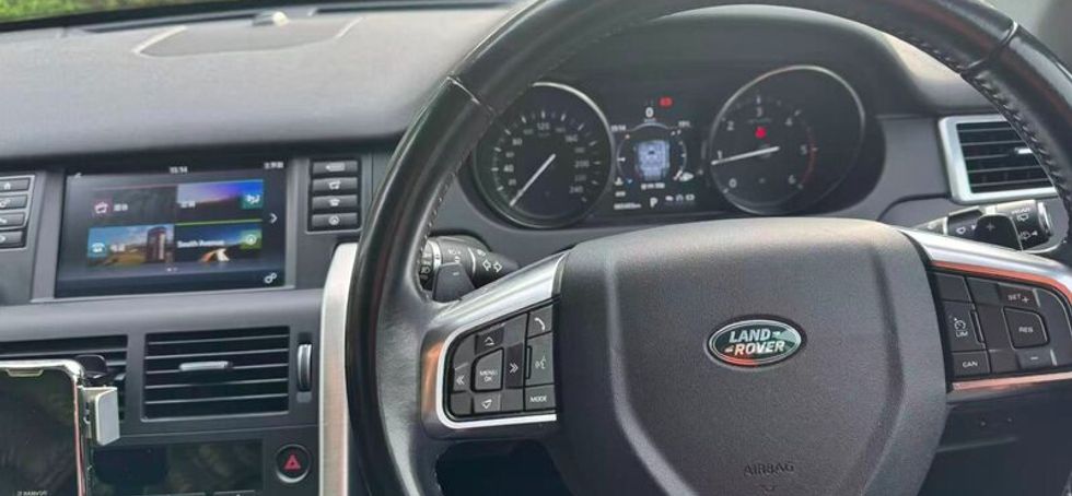 Land Rover Discovery Sport 2017