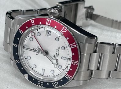 Tudor Black Bay GMT