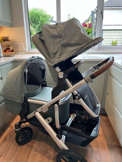 Uppababy Vista V2