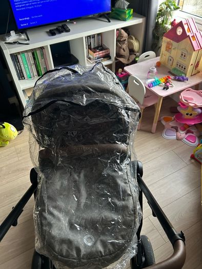 Maxi Cosi Zelia travel system