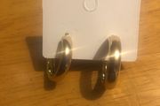 gold coloured Earrings