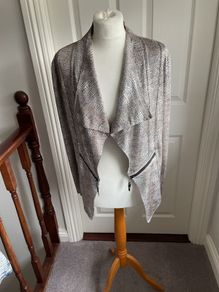 Lightweight Dressy Jacket Size 14 Brand New
