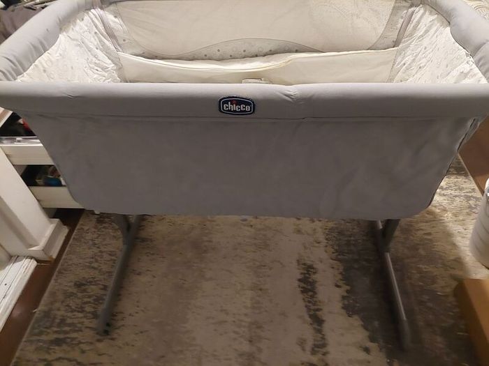 Chicco Next to me Baby Cot Bed plus Chicco Mattress