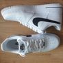 Nike Air Force 1 7.5 uk Image 2