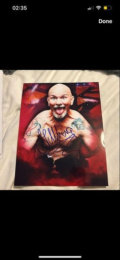 Assortment of autographs