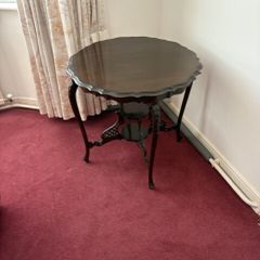 Vintage scalloped edge side table
