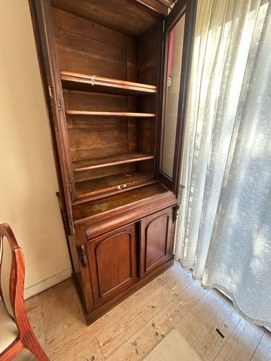 Old dresser