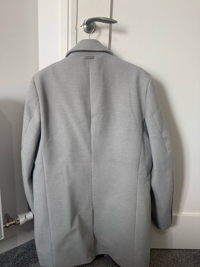 Coat mens Guess brand