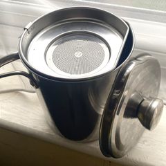 Stainless Steel 1.3L Hot Oil Jug