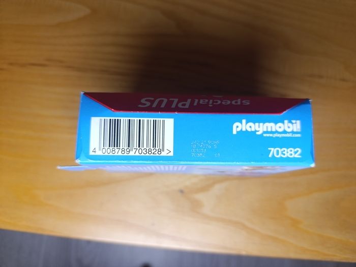 NEW Playmobil Special Plus 70382