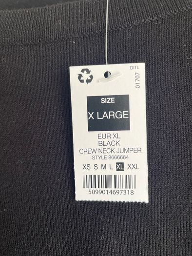 Ladies black crewneck sweater plus size - New