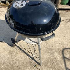 Weber charcoal barbecue
